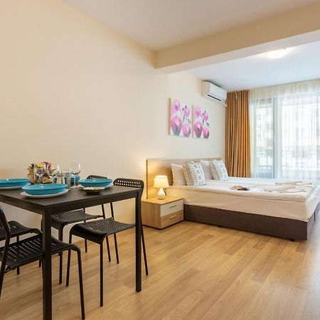Apartments Flora Μπουργκάς Εξωτερικό φωτογραφία