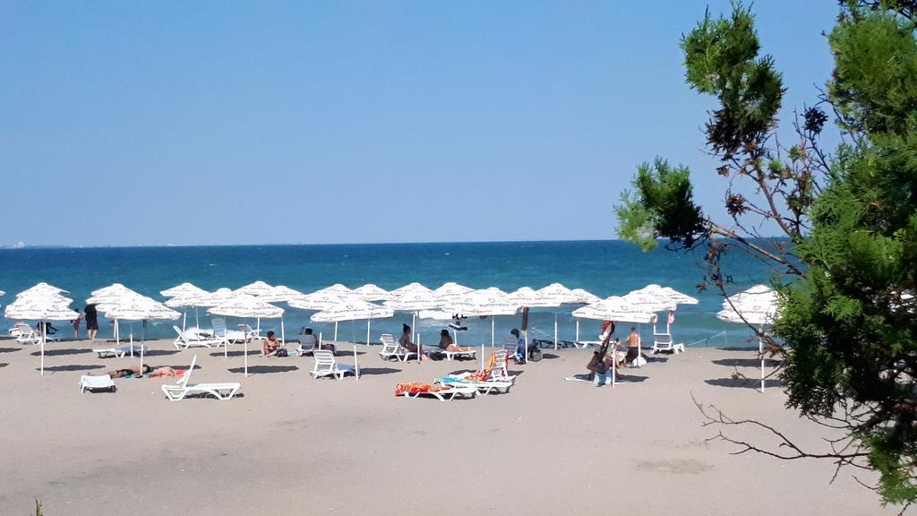 Apartments Flora Μπουργκάς Εξωτερικό φωτογραφία