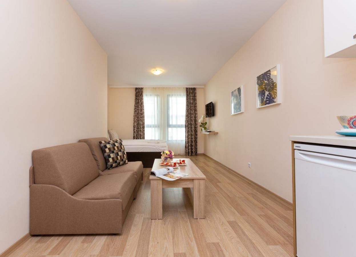 Apartments Flora Μπουργκάς Εξωτερικό φωτογραφία