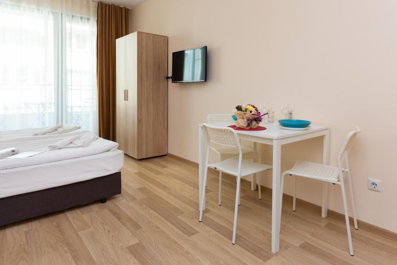 Apartments Flora Μπουργκάς Εξωτερικό φωτογραφία