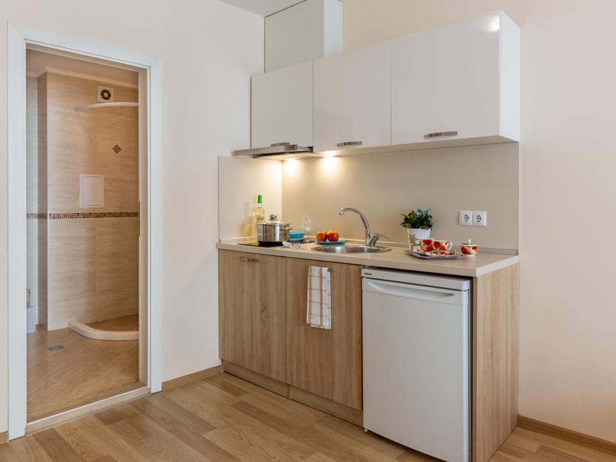 Apartments Flora Μπουργκάς Εξωτερικό φωτογραφία