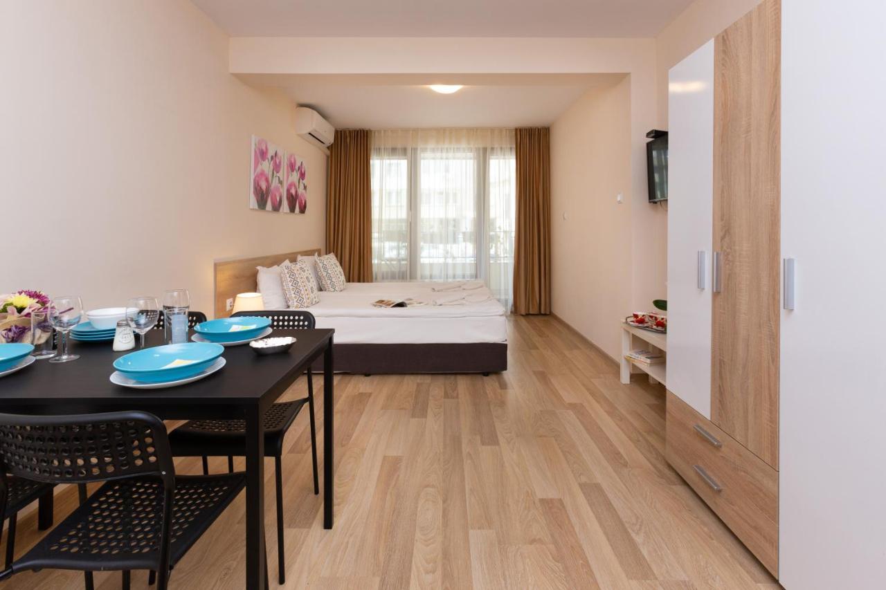 Apartments Flora Μπουργκάς Εξωτερικό φωτογραφία