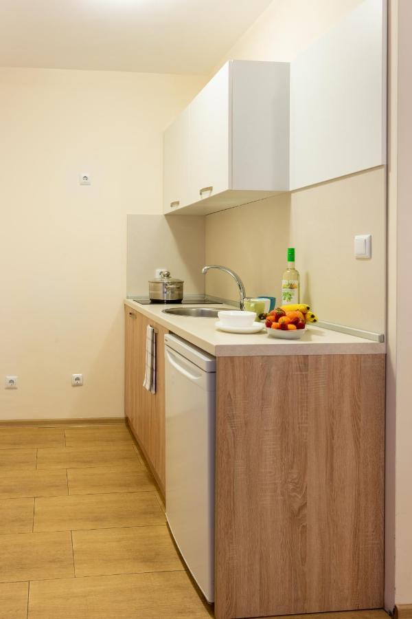 Apartments Flora Μπουργκάς Εξωτερικό φωτογραφία