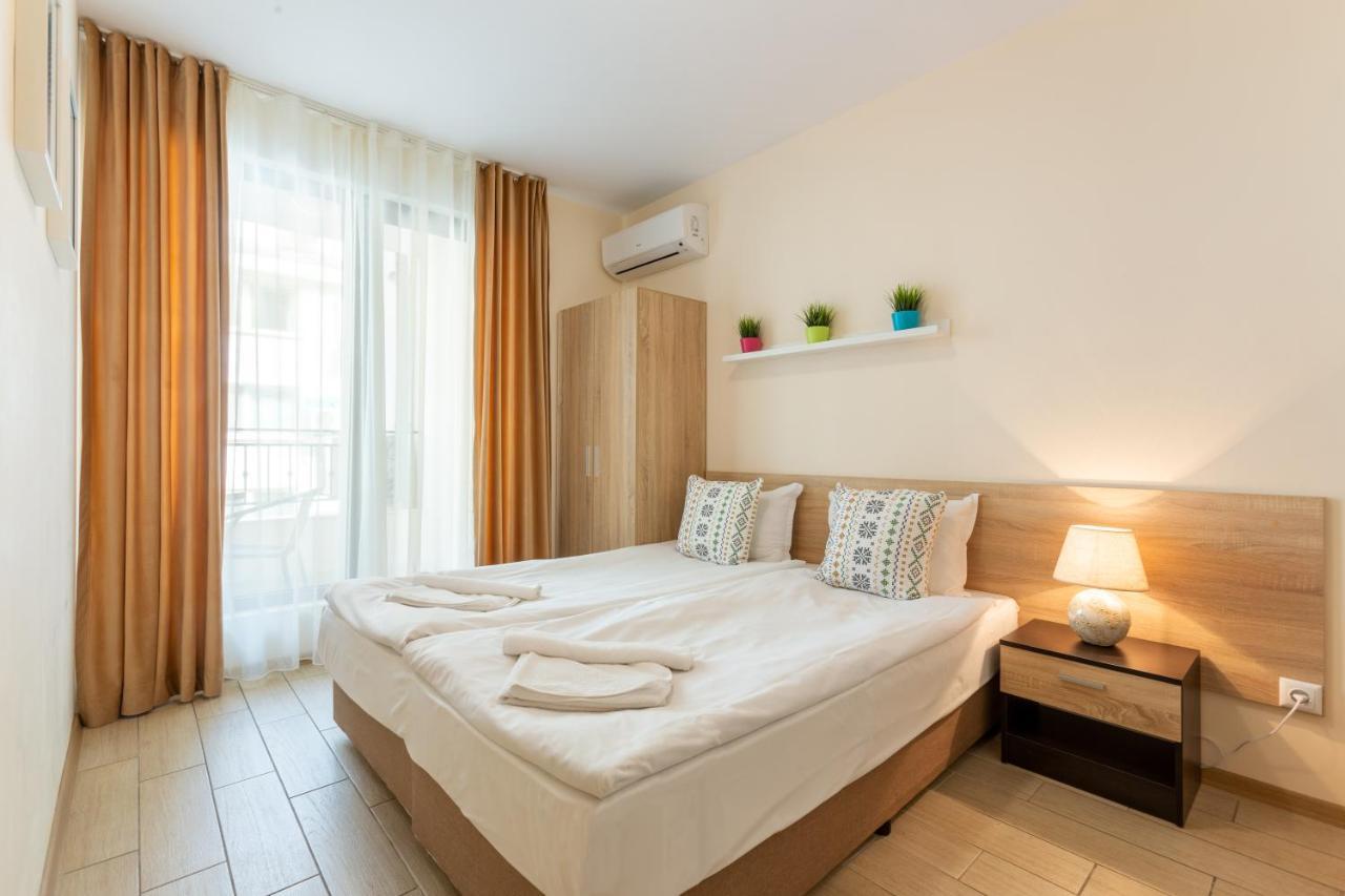 Apartments Flora Μπουργκάς Εξωτερικό φωτογραφία